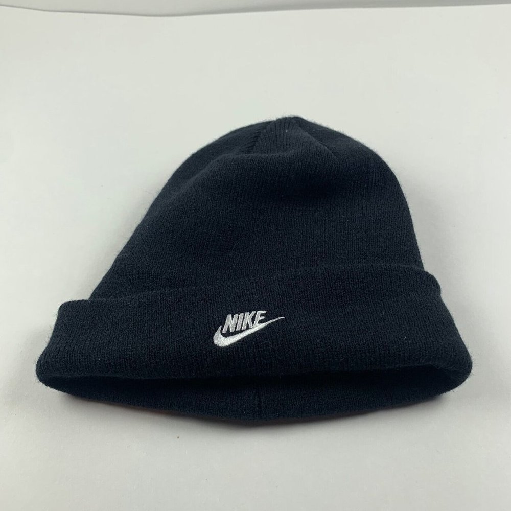 Nike Terra Futura Beanie Hat Kids One Size Black Acrylic Swoosh Knitted‎ 8326